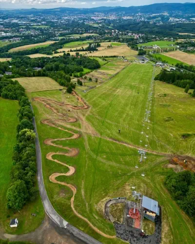 October opening hours